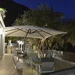 Odysseus Tatil Evi *